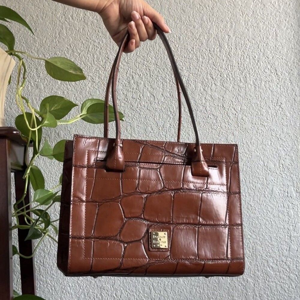 Brown Dooney & Bourke Cognac Leather Janine Satchel Bag Purse Brown Denison